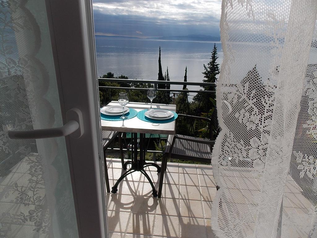 Apartment Ellalinda Opatija Eksteriør billede